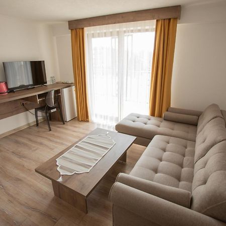 E87 Highway Otel Ören Exterior foto
