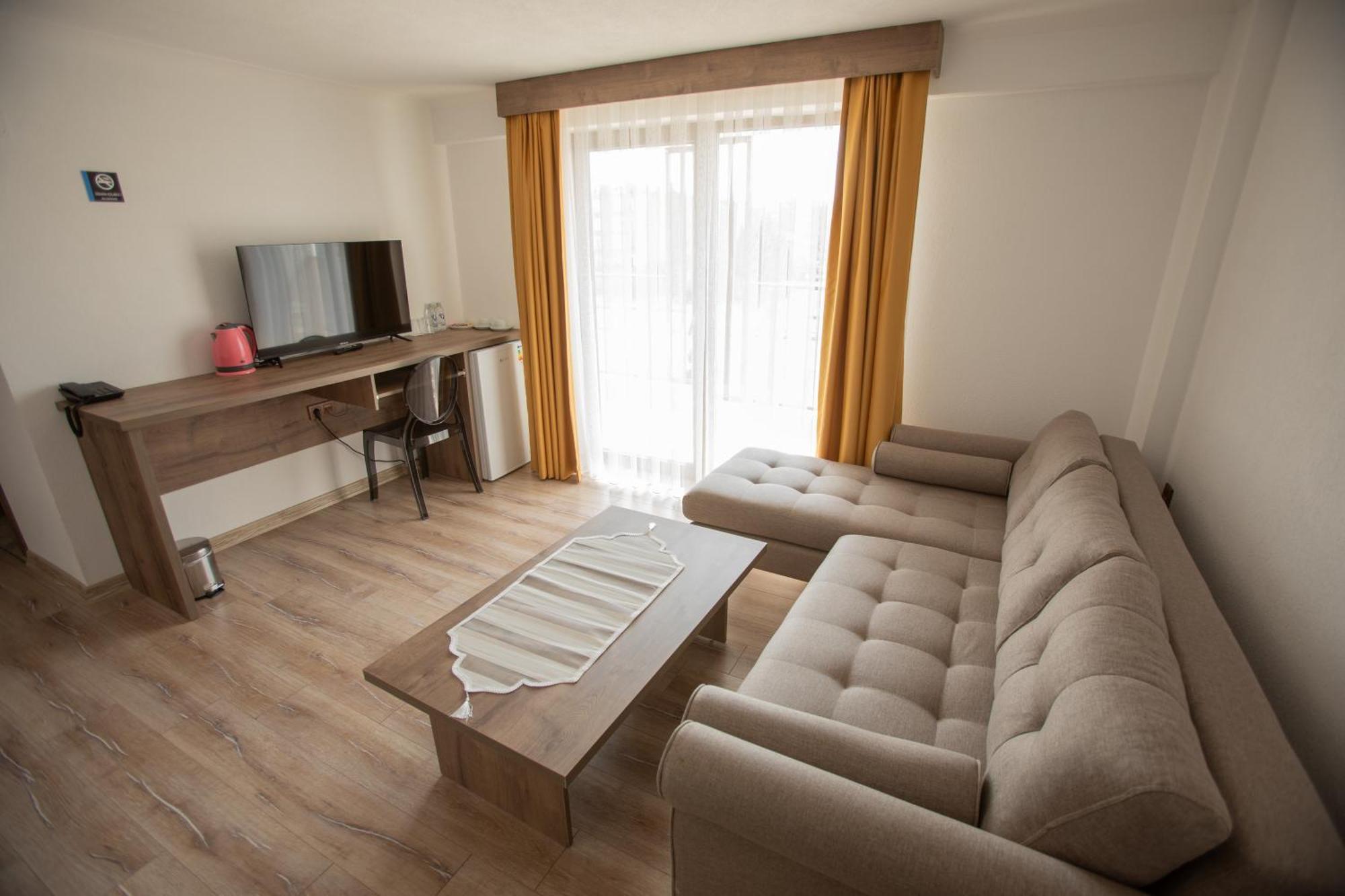 E87 Highway Otel Ören Exterior foto