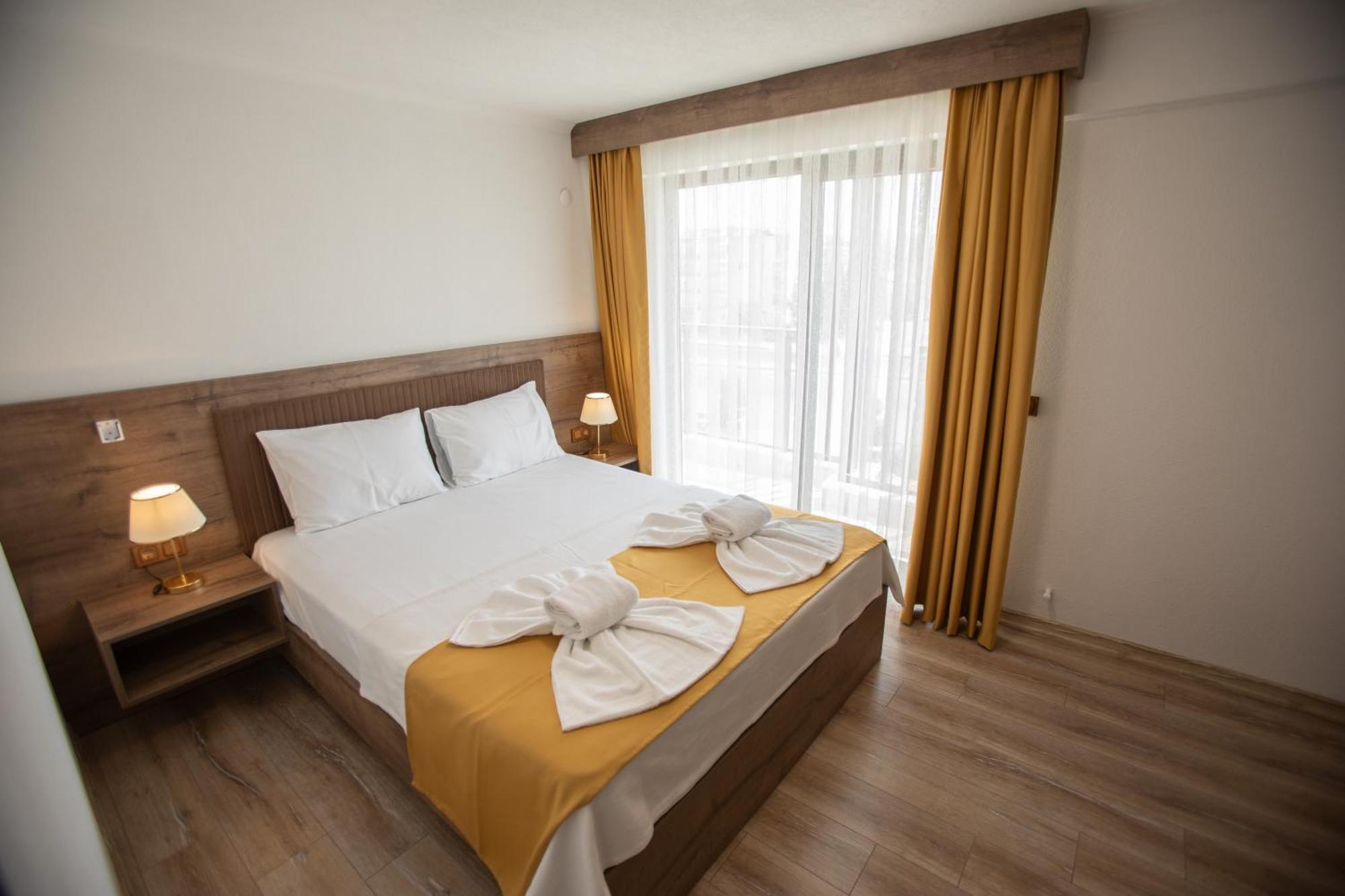 E87 Highway Otel Ören Exterior foto