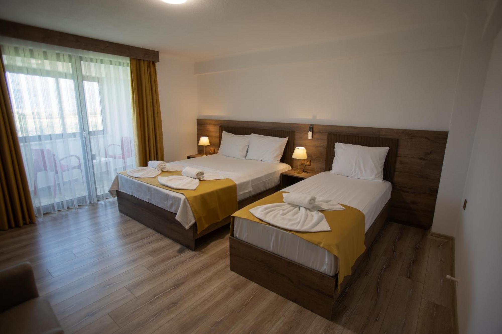 E87 Highway Otel Ören Exterior foto